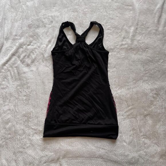 LIPSTICK PINK & BLACK SEQUIN RACERBACK TOP - Picture 4 of 4